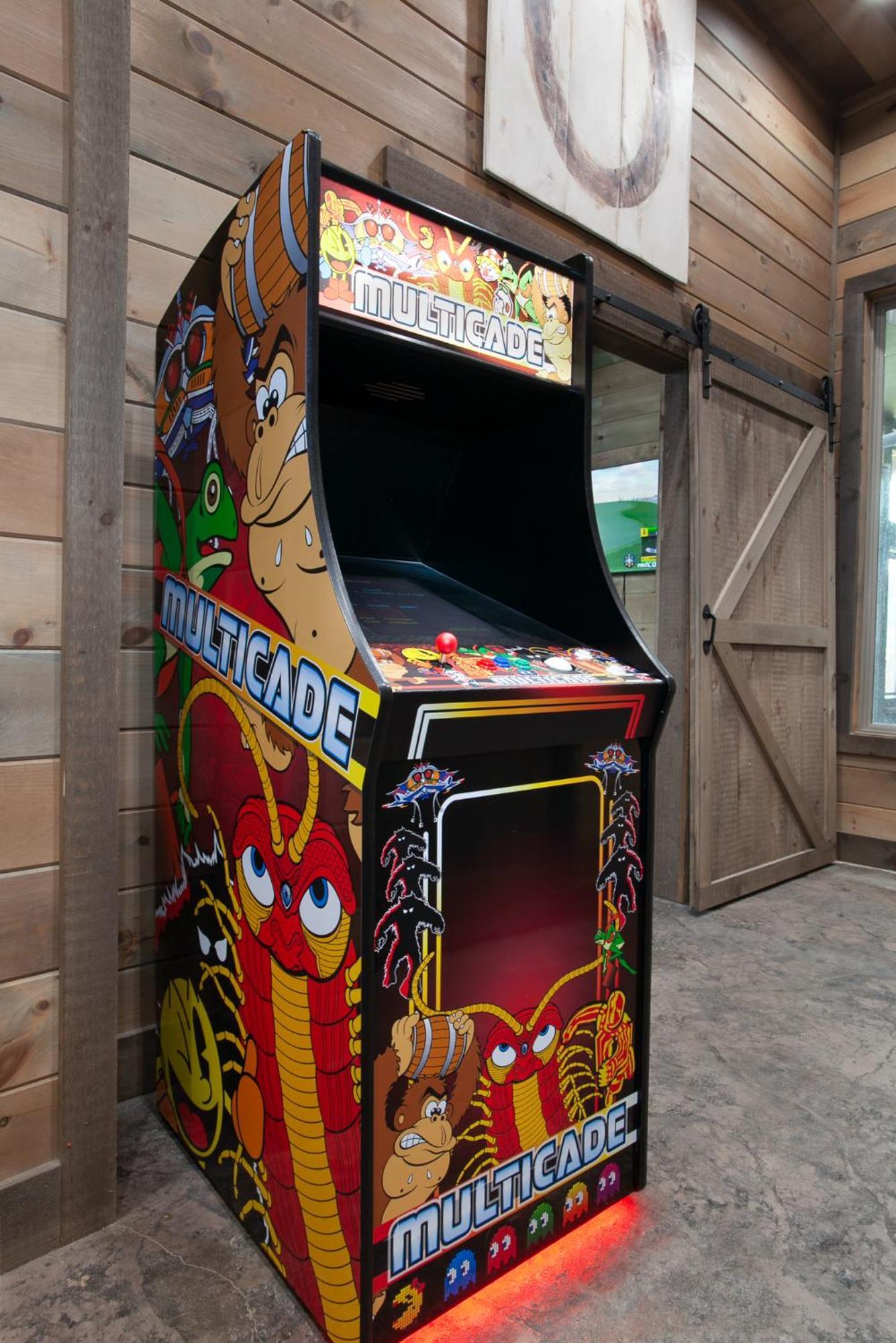 Splash Mountain Pool Hot Tub Theater Game Room Сивиървил Екстериор снимка